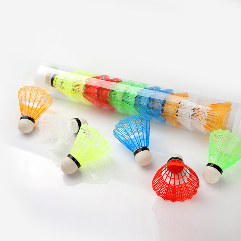 6/12 Stück bunte Badmintonbäll – Badminton League Bewertung und Preis